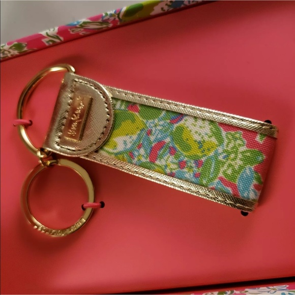 New Lilly Pulitzer key fob in “pink lemonade” - Picture 2 of 3
